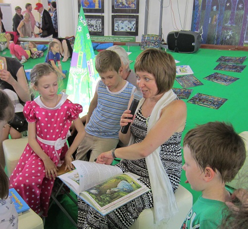 Книжный салон. День второй.