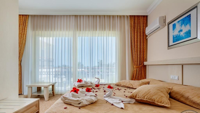 Турция, Кемер. Club Hotel Belpinar 4*