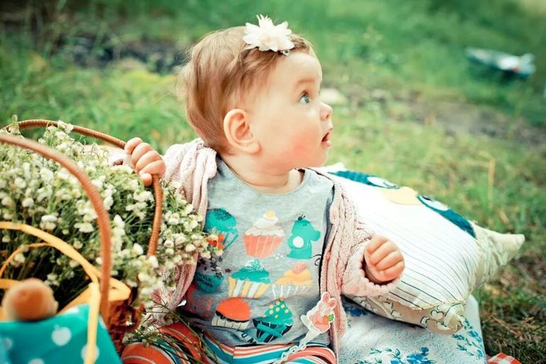 Дуняше ВОСЕМЬ!