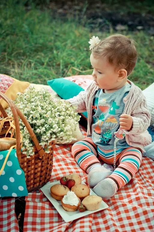 Дуняше ВОСЕМЬ!